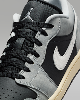 Air Jordan 1 Low SE Men's Shoes. Nike JP